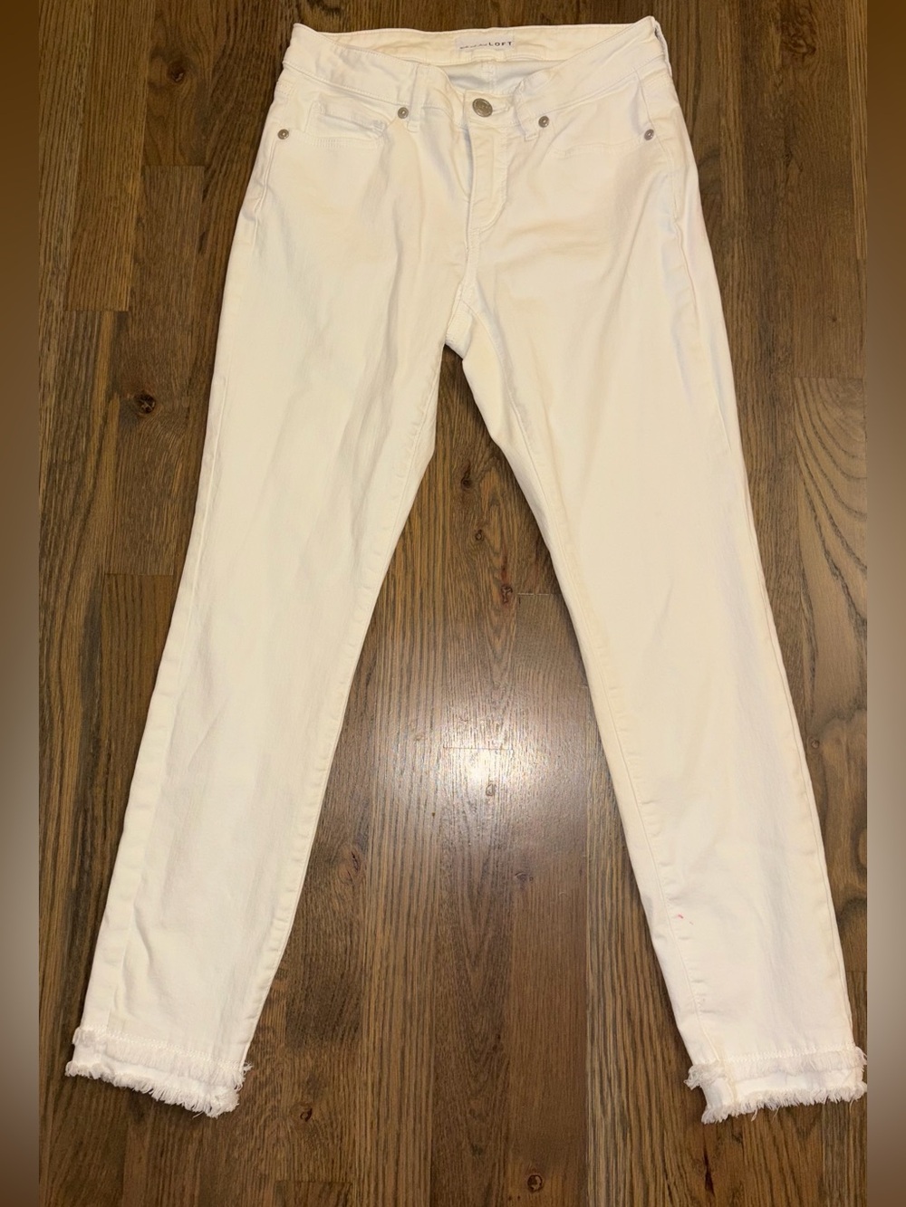 LOFT Off-White Curvy Skinny Raw Hem Jeans Sz 25/0